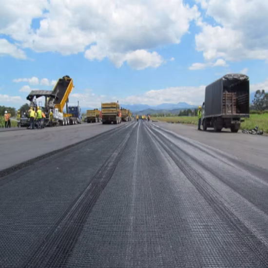 Manufacturer CE ISO9001 Fiberglass Geogrid Factory for Driveway Road Reinforcement Construction